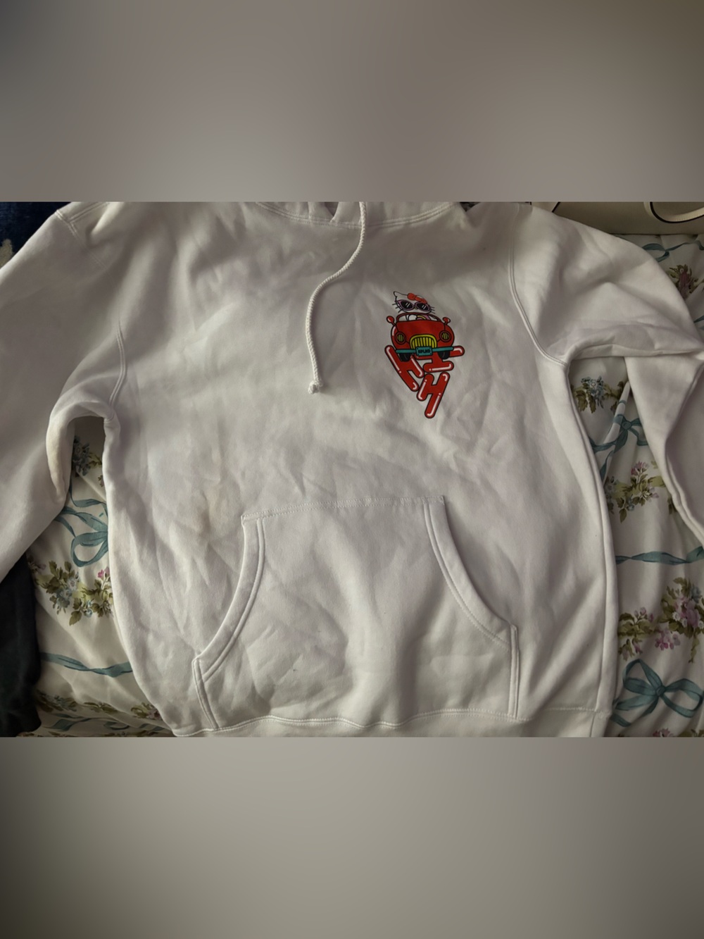 Zumiez - White Hello Kitty hoodie M